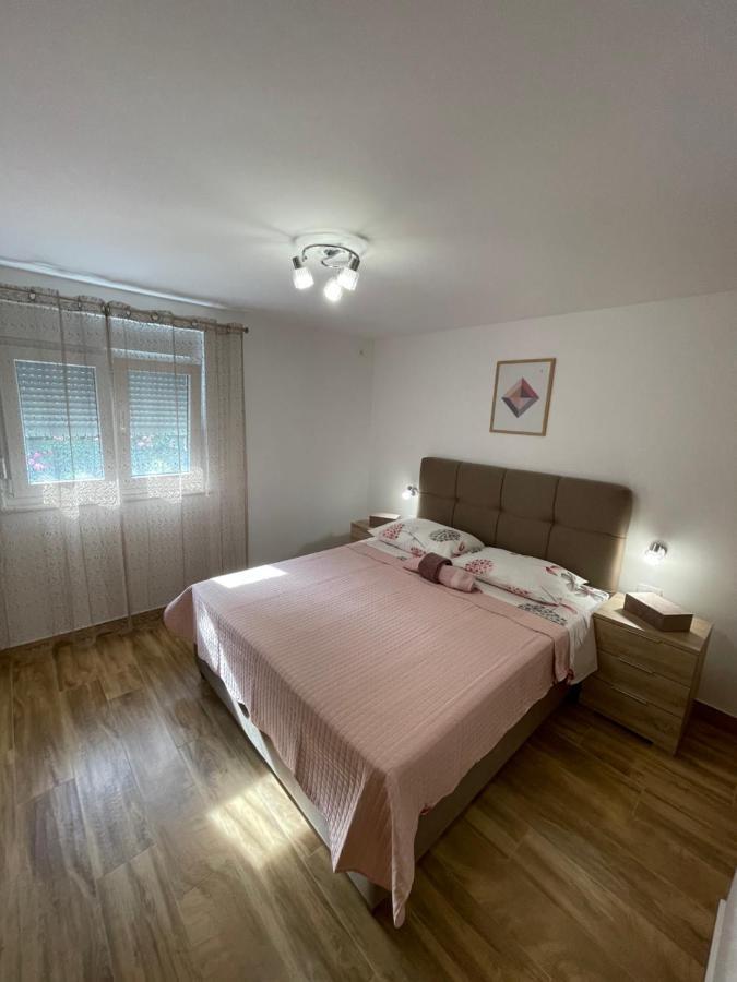 Ivan I Matej Apartments Blace Zewnętrze zdjęcie